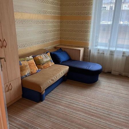 Happy Apartment On Kopernik 30 Lviv Bagian luar foto