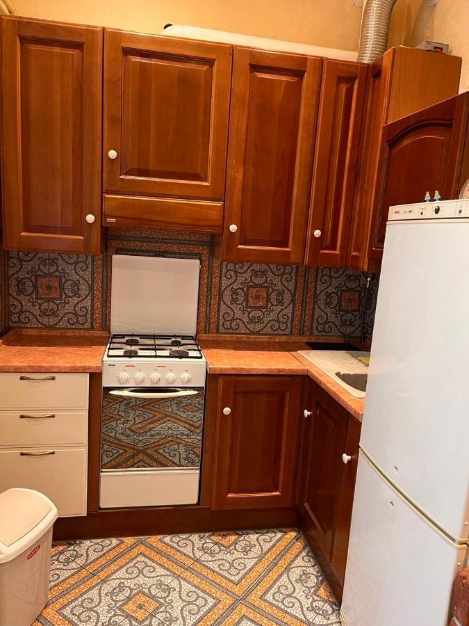 Happy Apartment On Kopernik 30 Lviv Bagian luar foto
