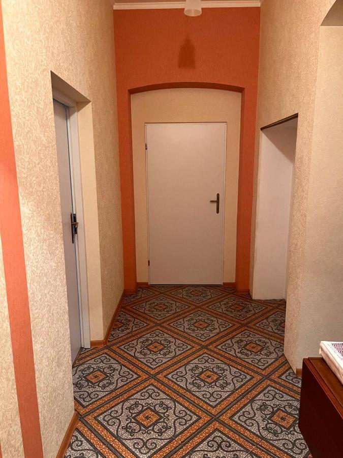 Happy Apartment On Kopernik 30 Lviv Bagian luar foto